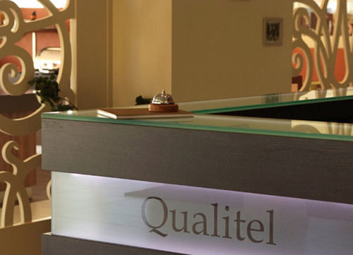 Qualitel Hilpoltstein Hotel Exterior foto