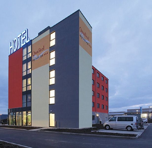 Qualitel Hilpoltstein Hotel Exterior foto